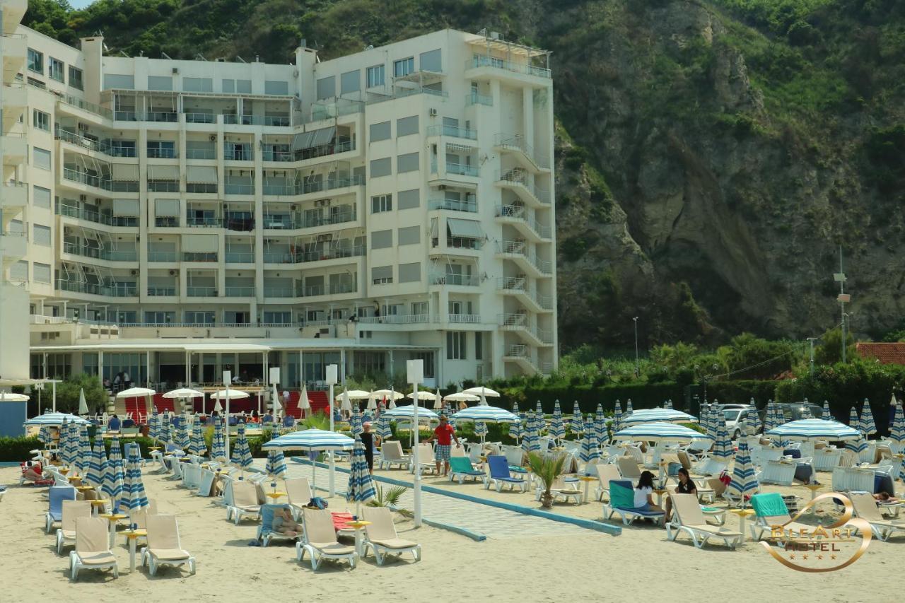 Hotel Bleart Shkallnur Bagian luar foto