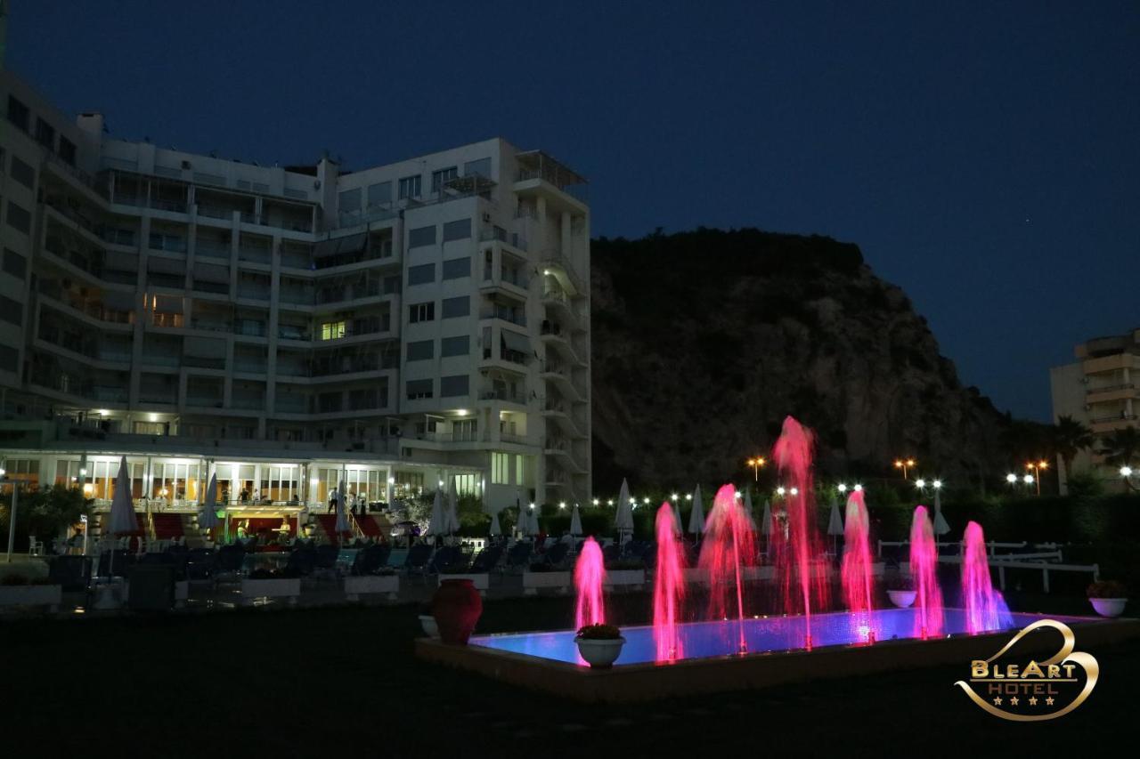 Hotel Bleart Shkallnur Bagian luar foto