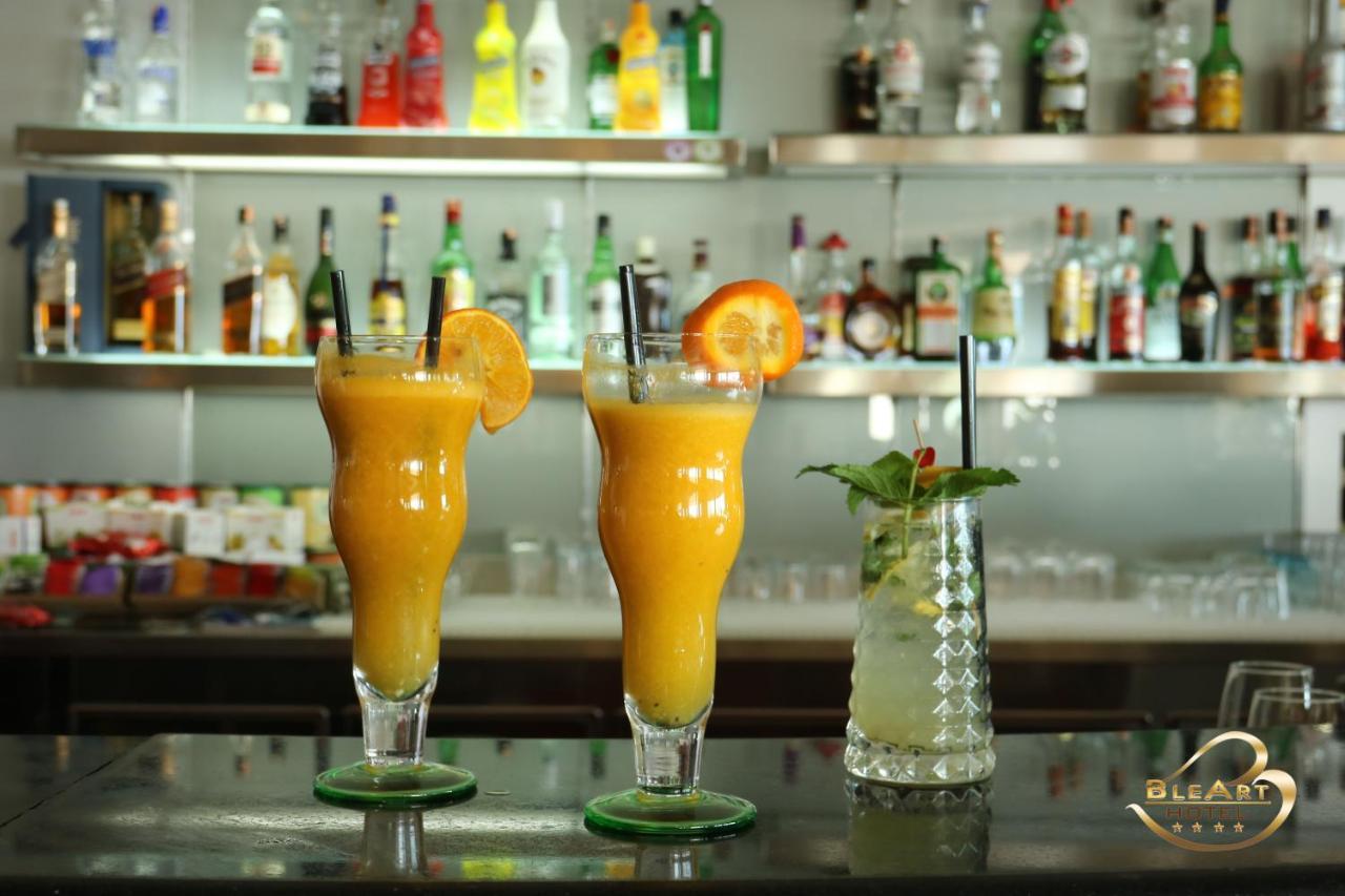 Hotel Bleart Shkallnur Bagian luar foto