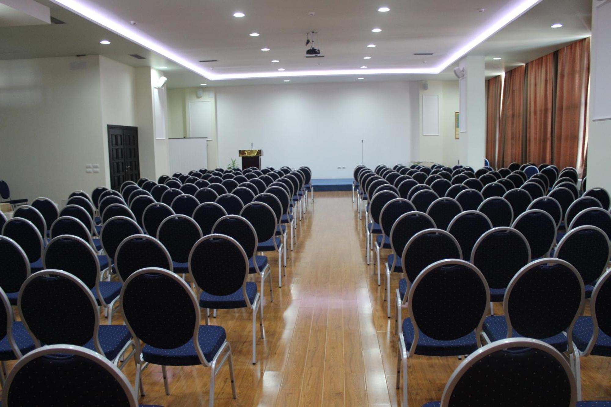 Hotel Bleart Shkallnur Bagian luar foto